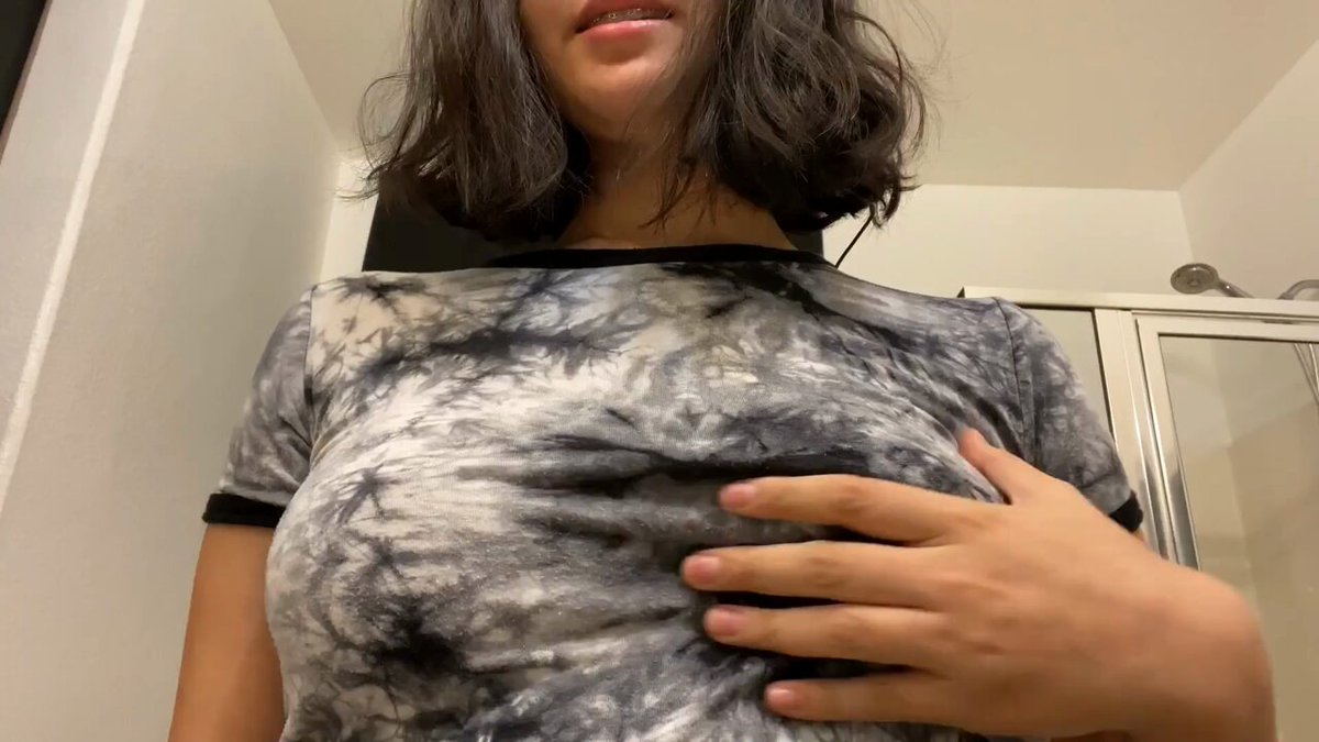 影片已售出！ 18 歲戴牙套取笑你的小雞雞 SPH 🔥 看看吧！ #MVSales @manyvids