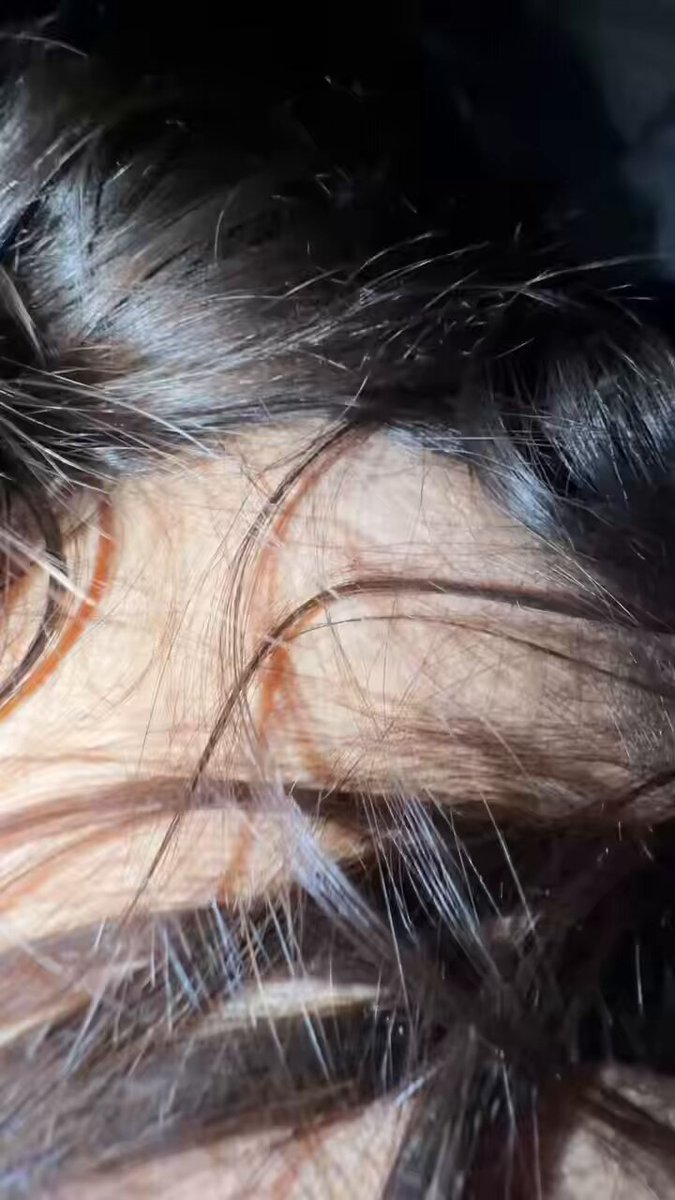 聲音🙈🙈🙈很快就會有新內容，你喜歡當他深入我的陰部時我的聲音嗎😣