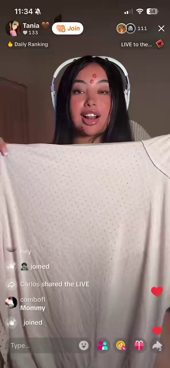 I gotta make sure I tune into more TikTok streams💀