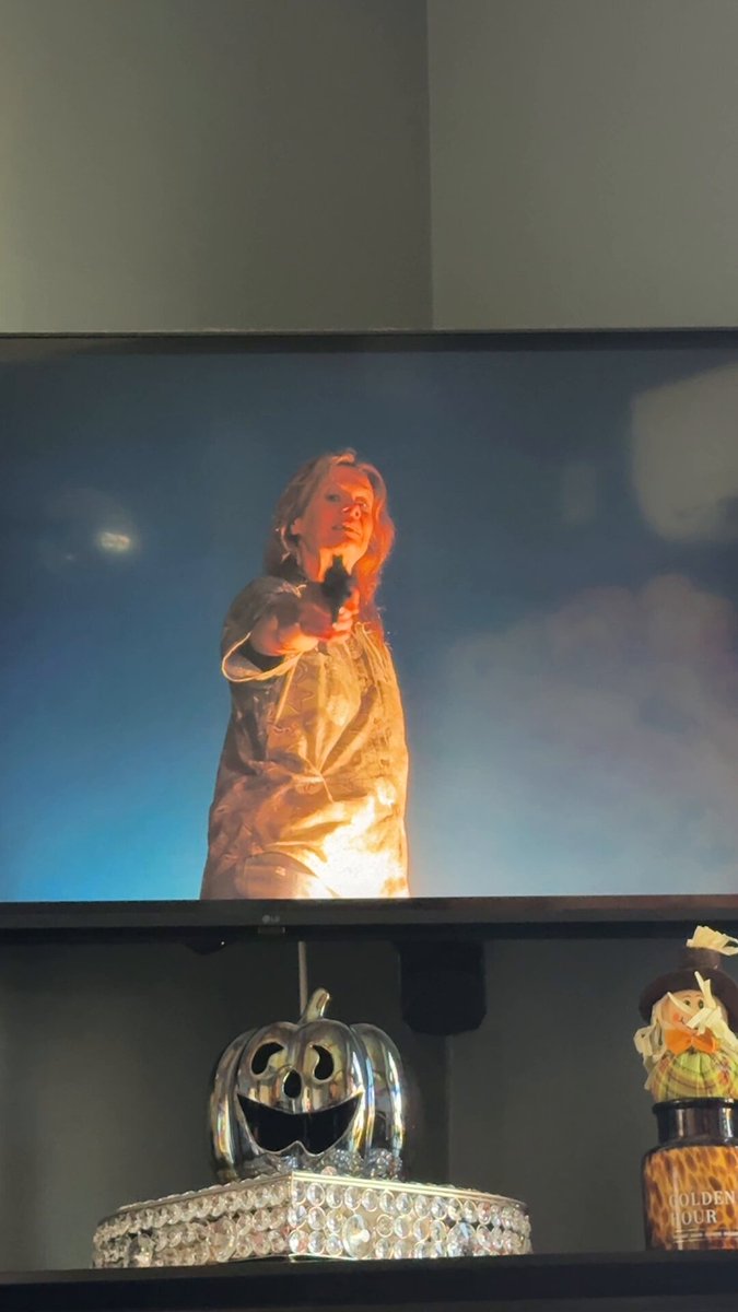 Netflix 太喜歡這個了😂😂😂🤣🤣🤣🤣 我無法控制自己